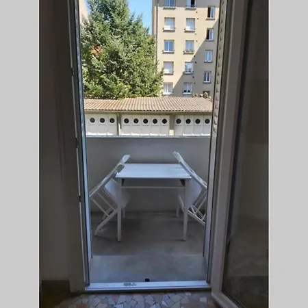 Lady Constantine/plan D'eau Apartman